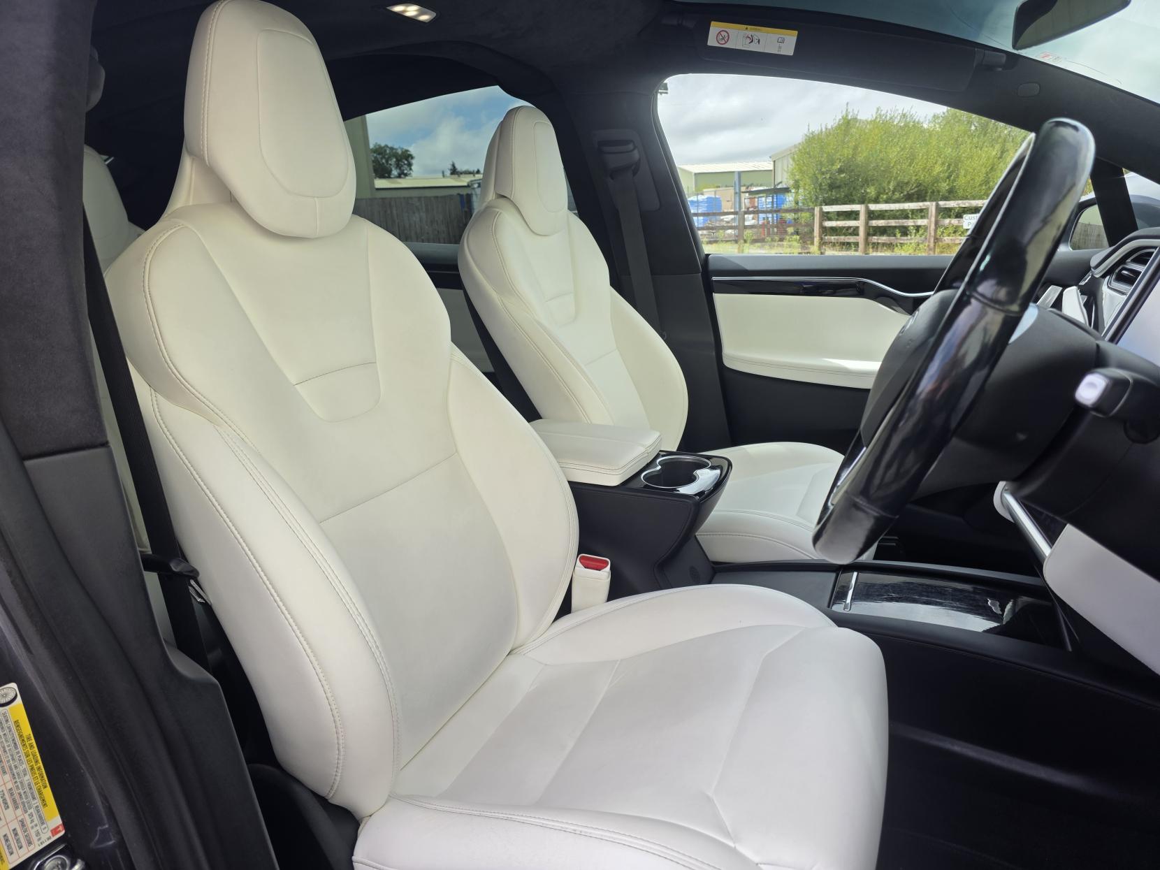 2017 00 TESLA MODEL X