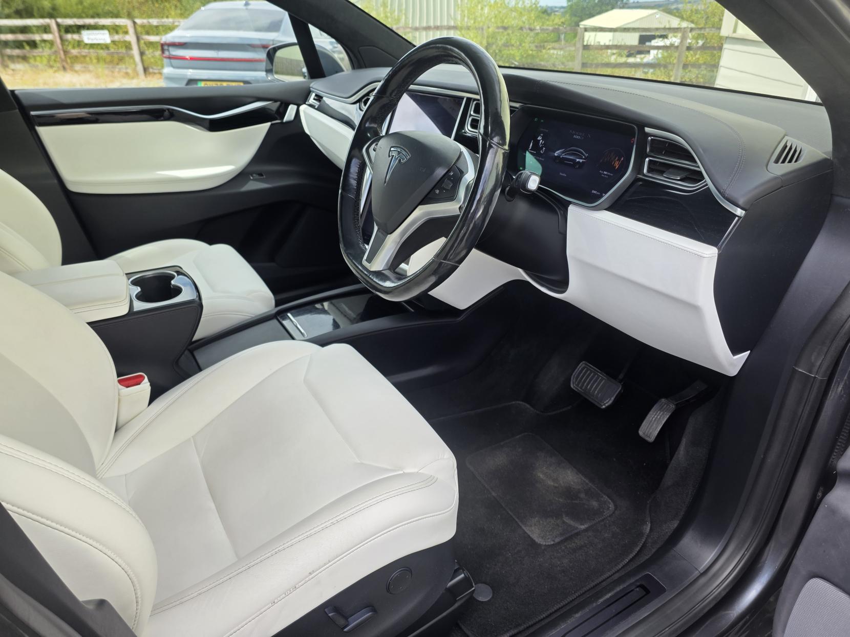 2017 00 TESLA MODEL X
