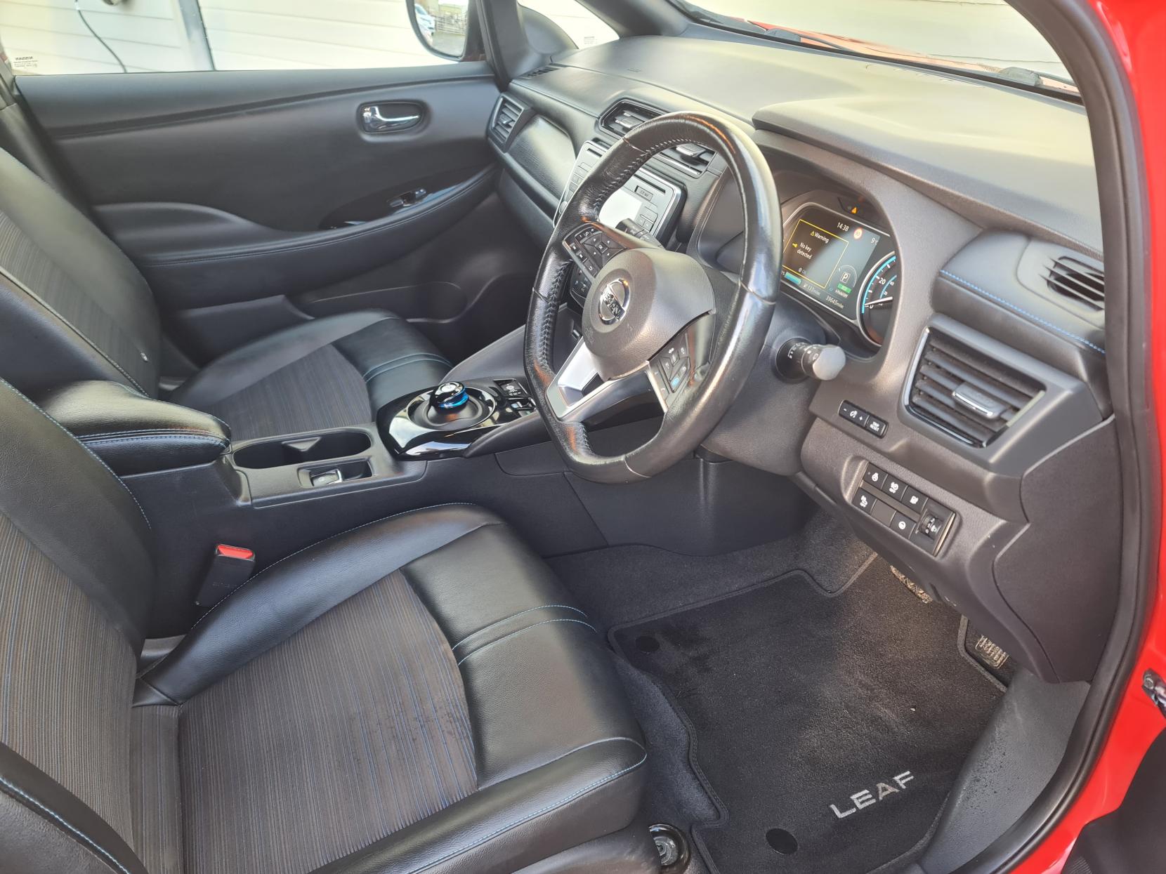 2018 00 NISSAN LEAF
