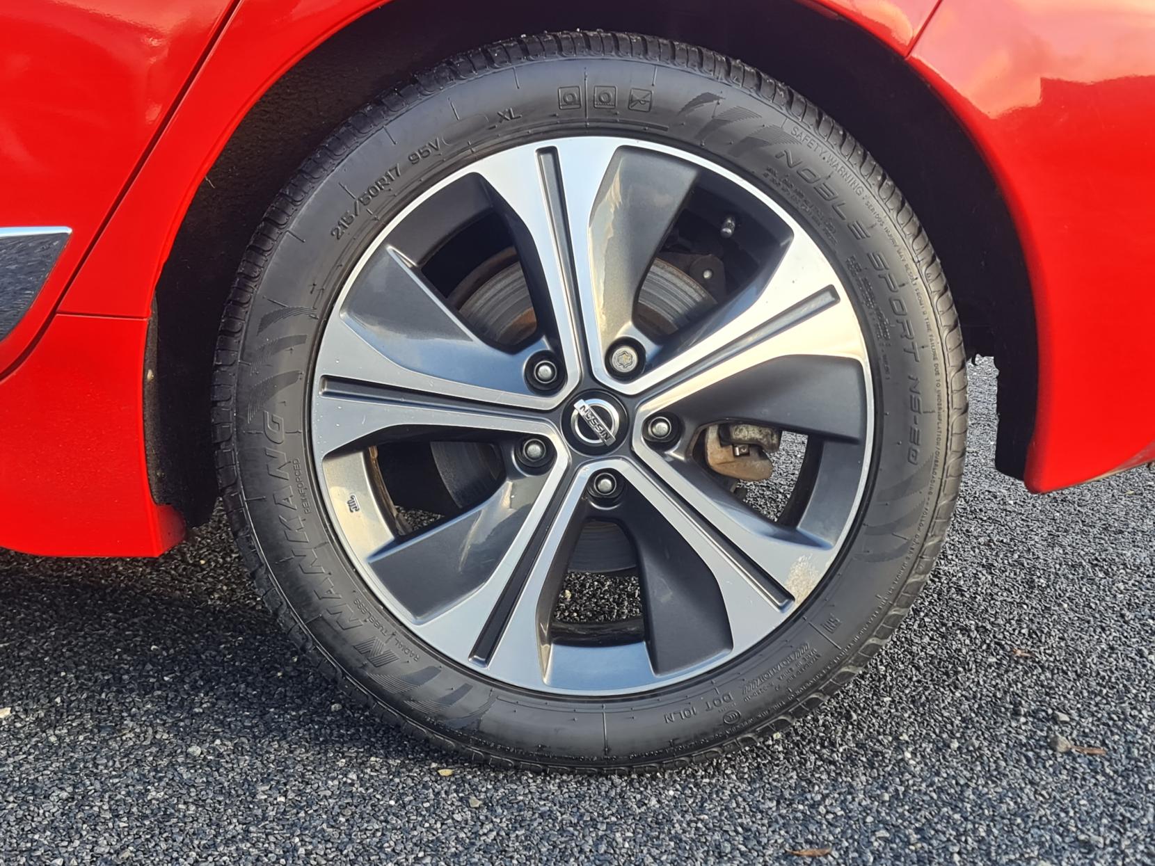 2018 00 NISSAN LEAF